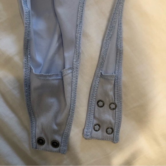 Abercrombie & Fitch blue satin tie back bodysuit. Size S. - Picture 7 of 7